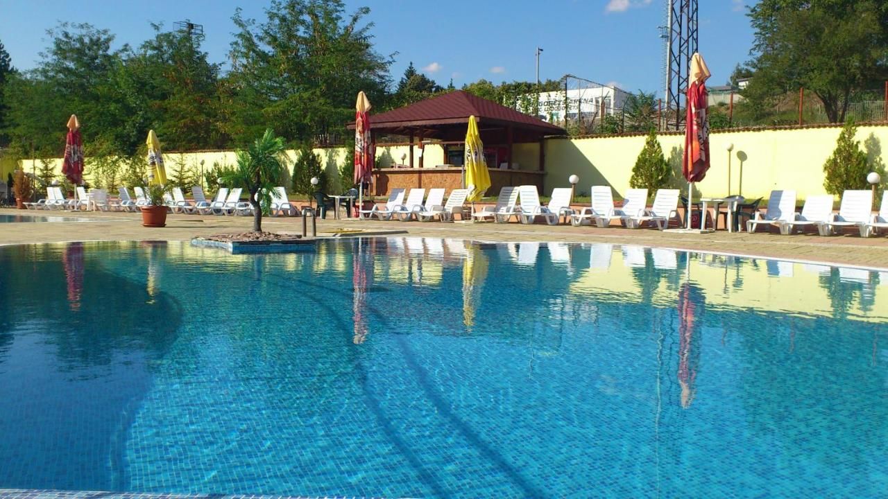 Отель Hotel Mimoza Razgrad-37