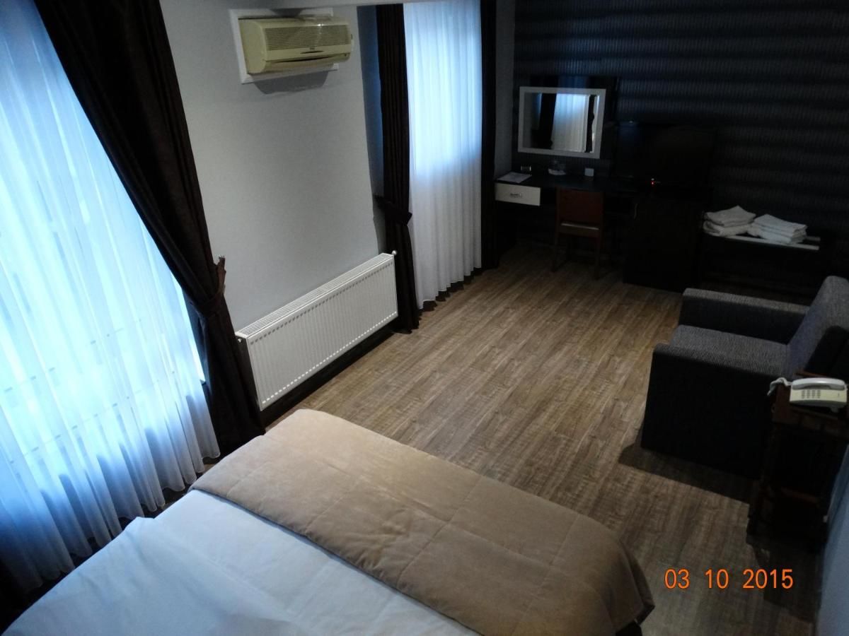 Отель Hotel Mimoza Razgrad-11