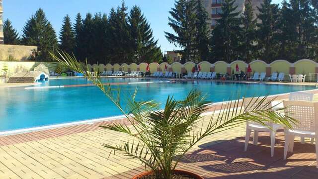 Отель Hotel Mimoza Razgrad-32